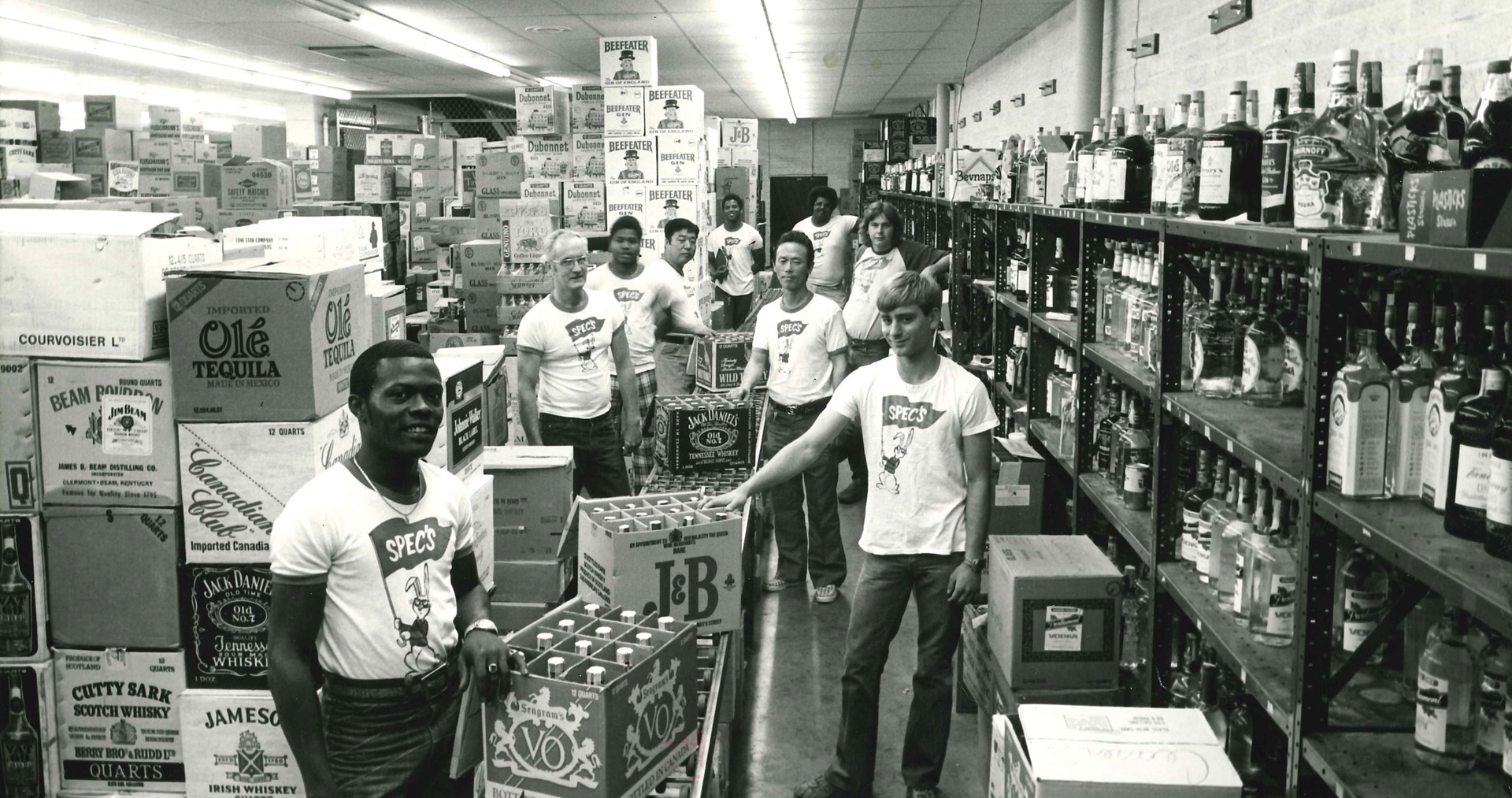 A group of Spec's employees from the early 1970s